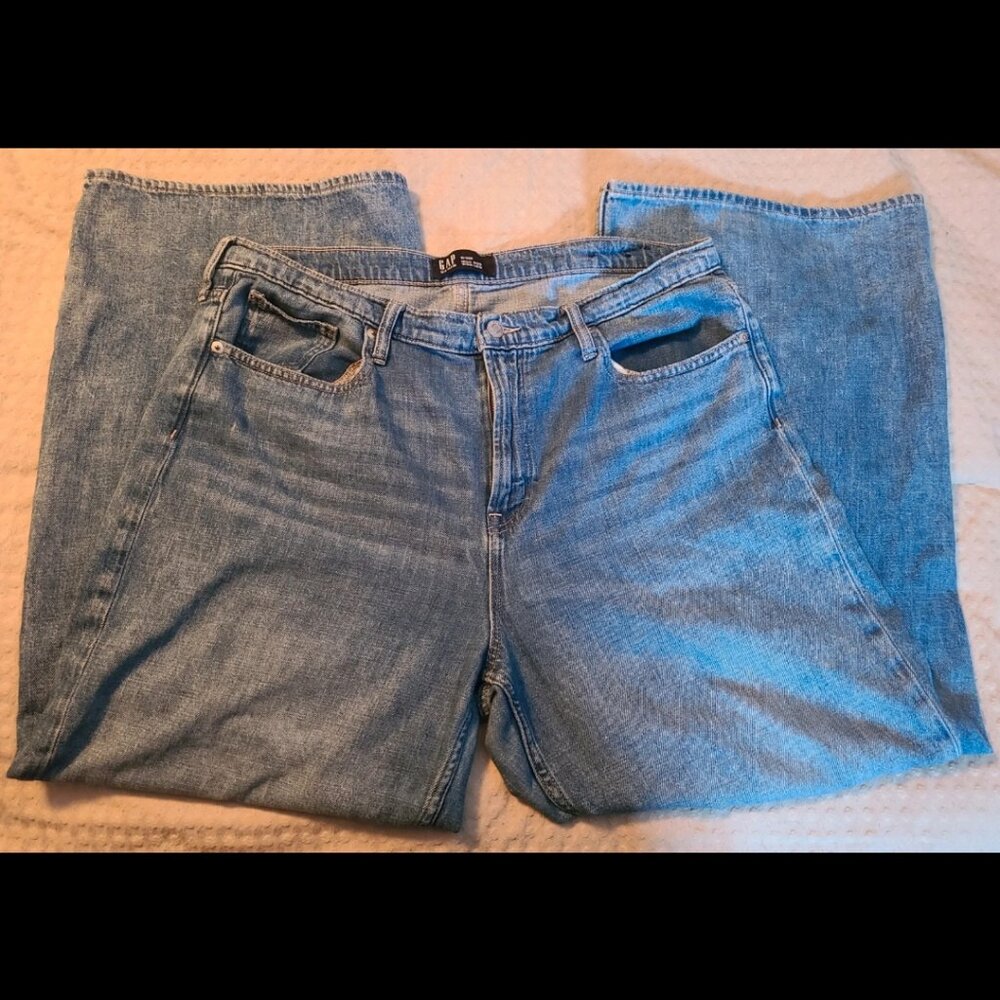 GAP High-Rise Wide Leg Denim